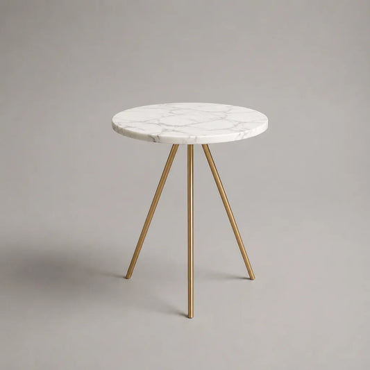 Tavolo laterale rotondo in marmo bianco venato e acciaio dorato, Ø 50 × H 55 cm